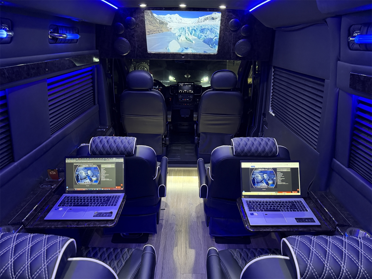 RAM Promaster 3500 High Roof Window Van 2024