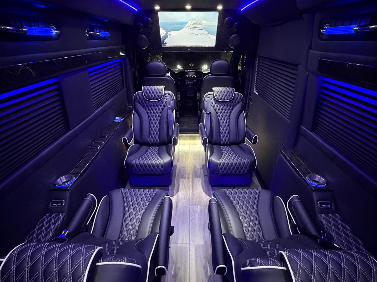 RAM Promaster 3500 High Roof Window Van 2024