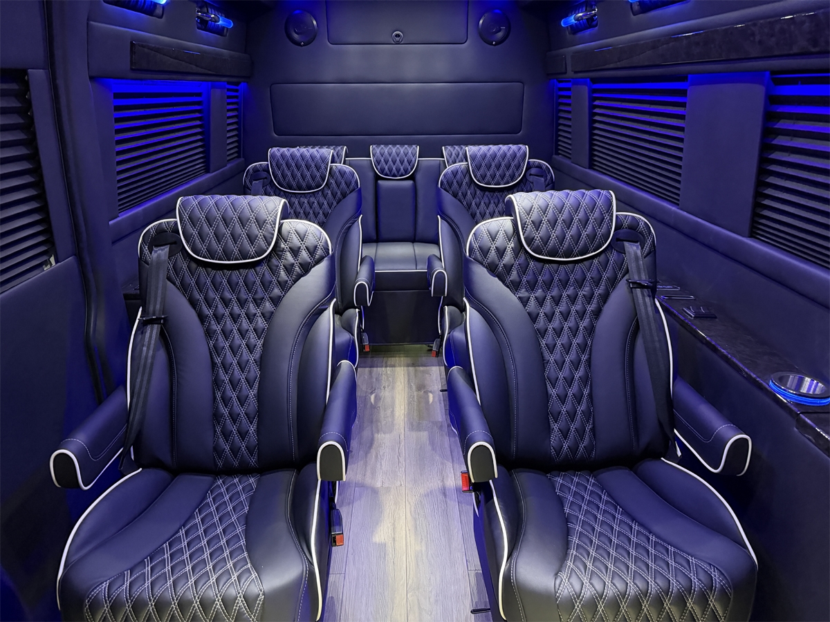 RAM Promaster 3500 High Roof Window Van 2024