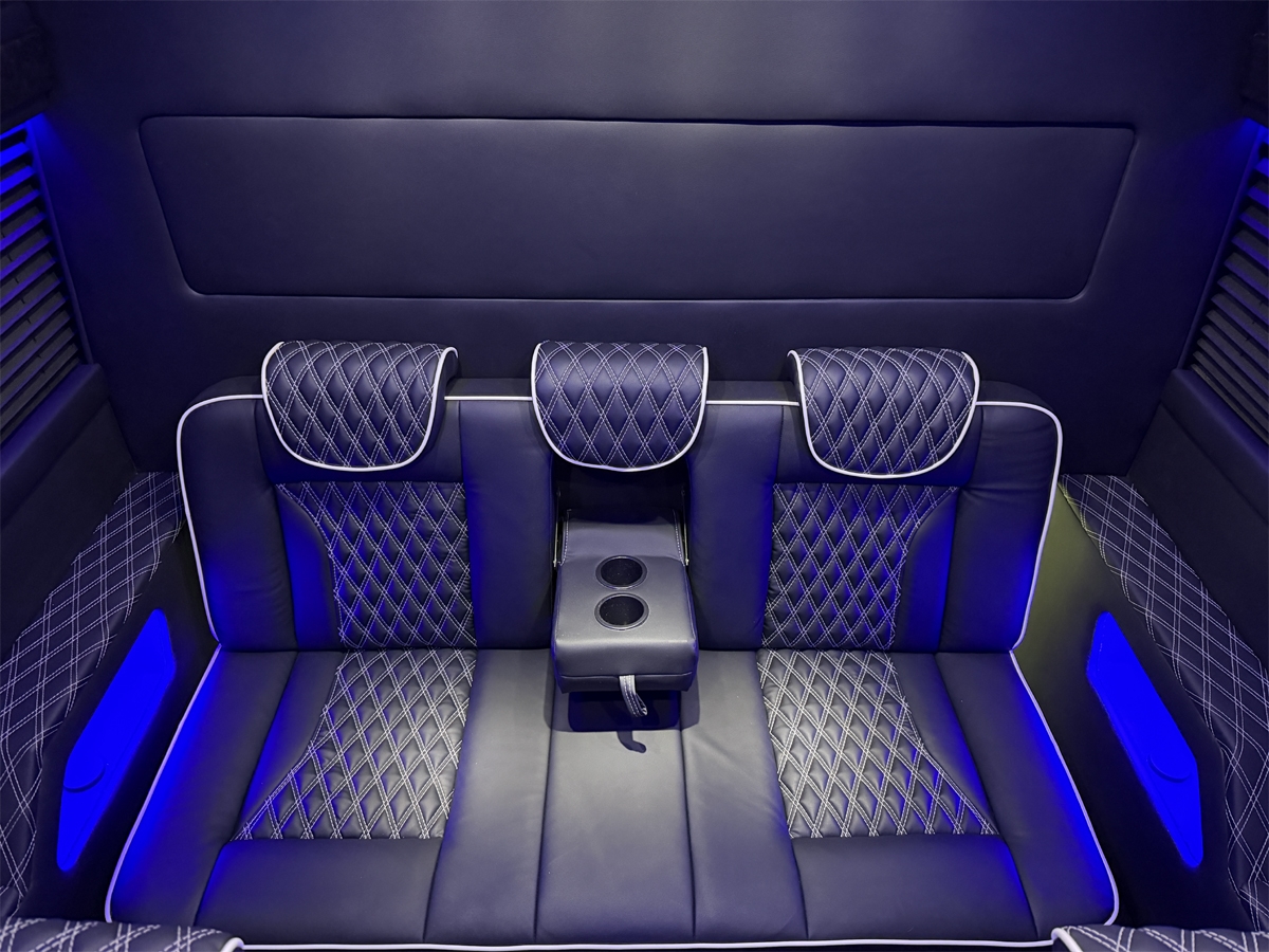 RAM Promaster 3500 High Roof Window Van 2024