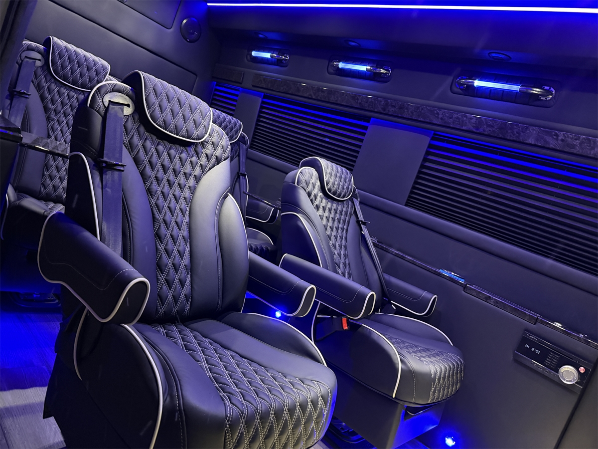 RAM Promaster 3500 High Roof Window Van 2024