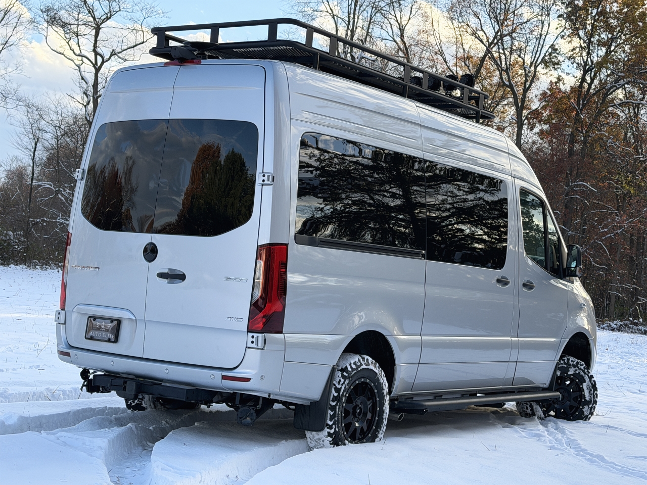 Mercedes-Benz Sprinter 2500 144-in. WB 2024