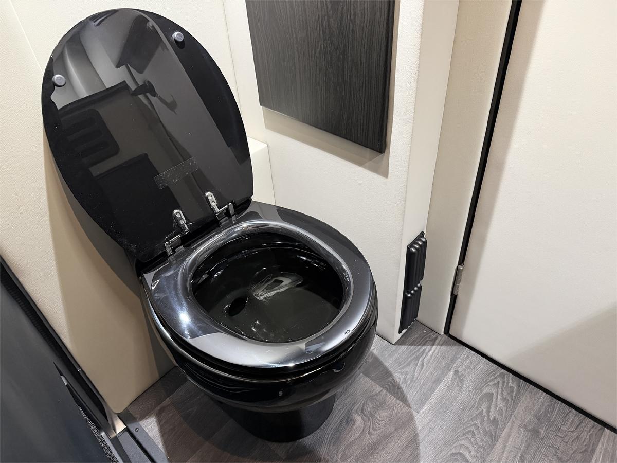 Mercedes-Benz Sprinter 2500 144-in. WB 2024