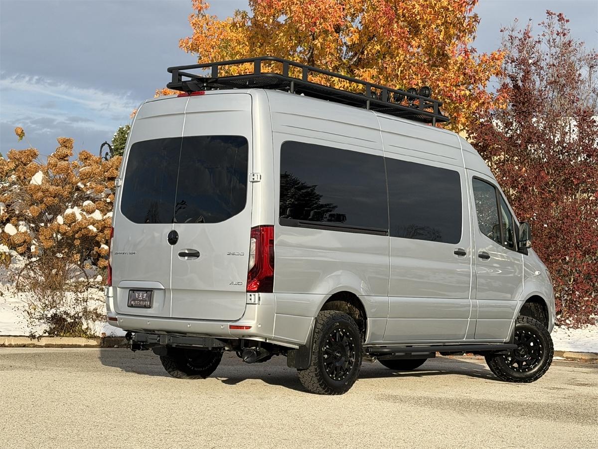 Mercedes-Benz Sprinter 2500 144-in. WB 2024