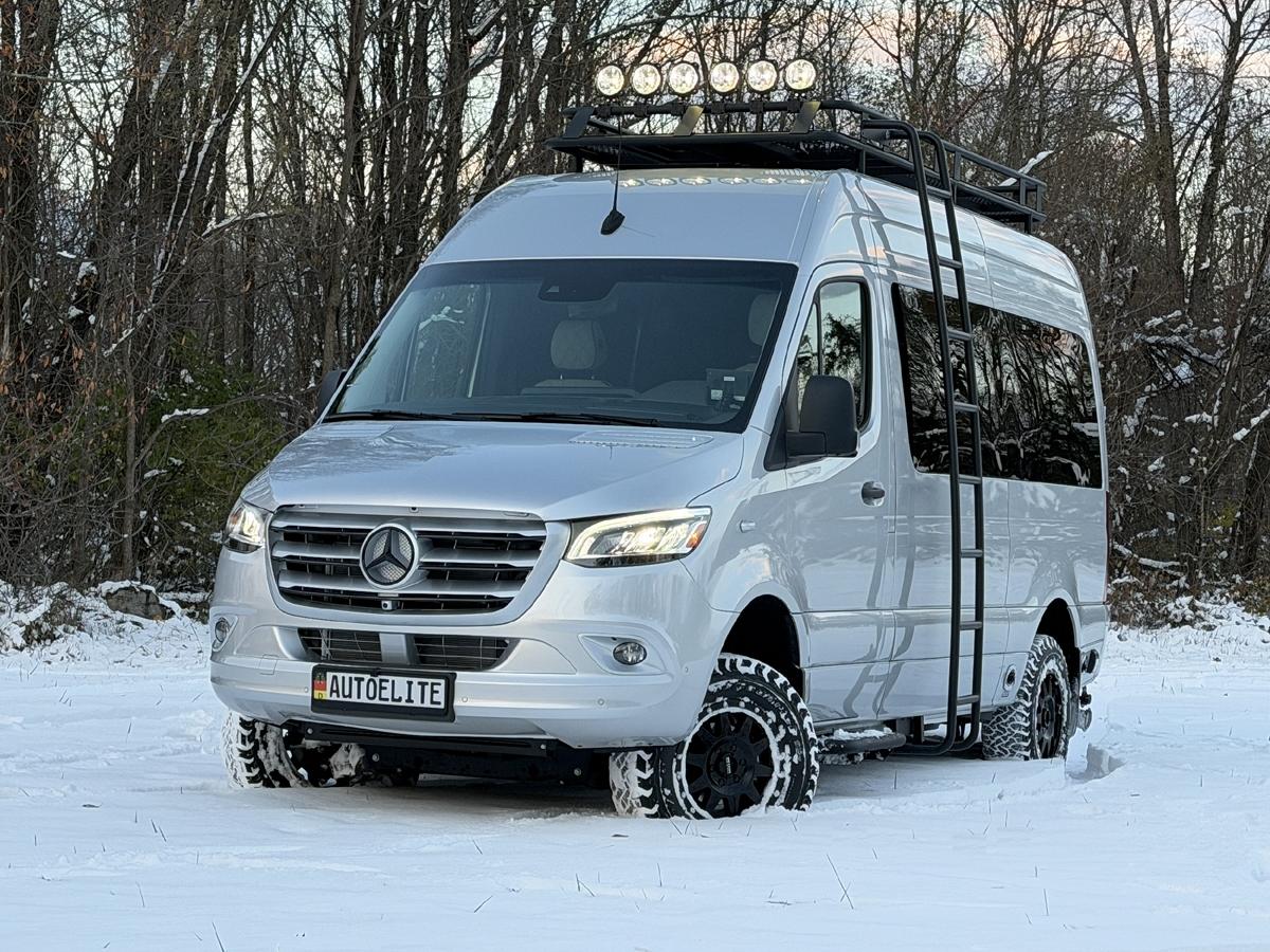 Mercedes-Benz Sprinter 2500 144-in. WB 2024