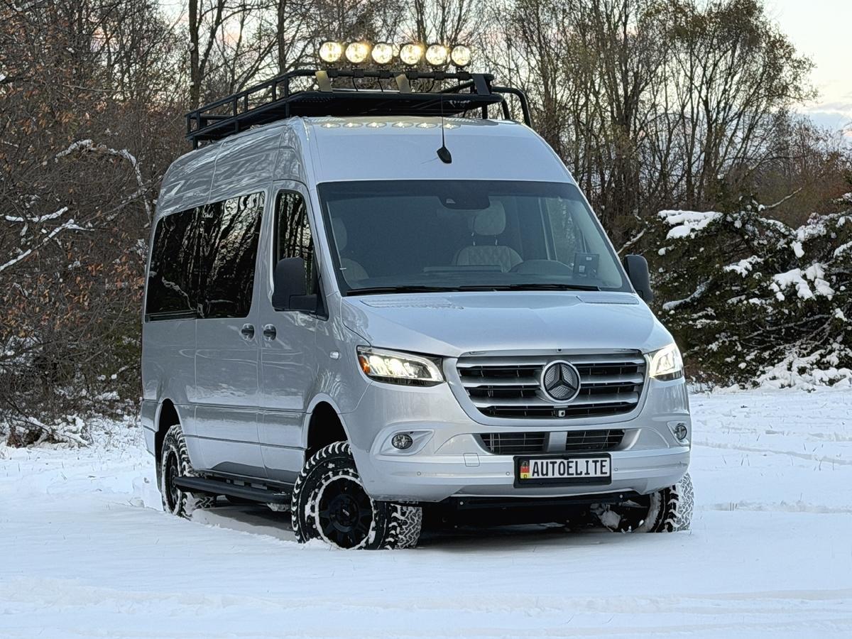 Mercedes-Benz Sprinter 2500 144-in. WB 2024