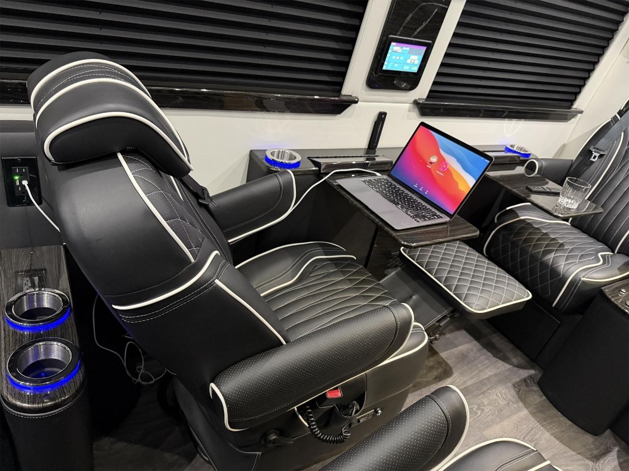 Mercedes-Benz Sprinter 3500 XD 170-in. WB 2025