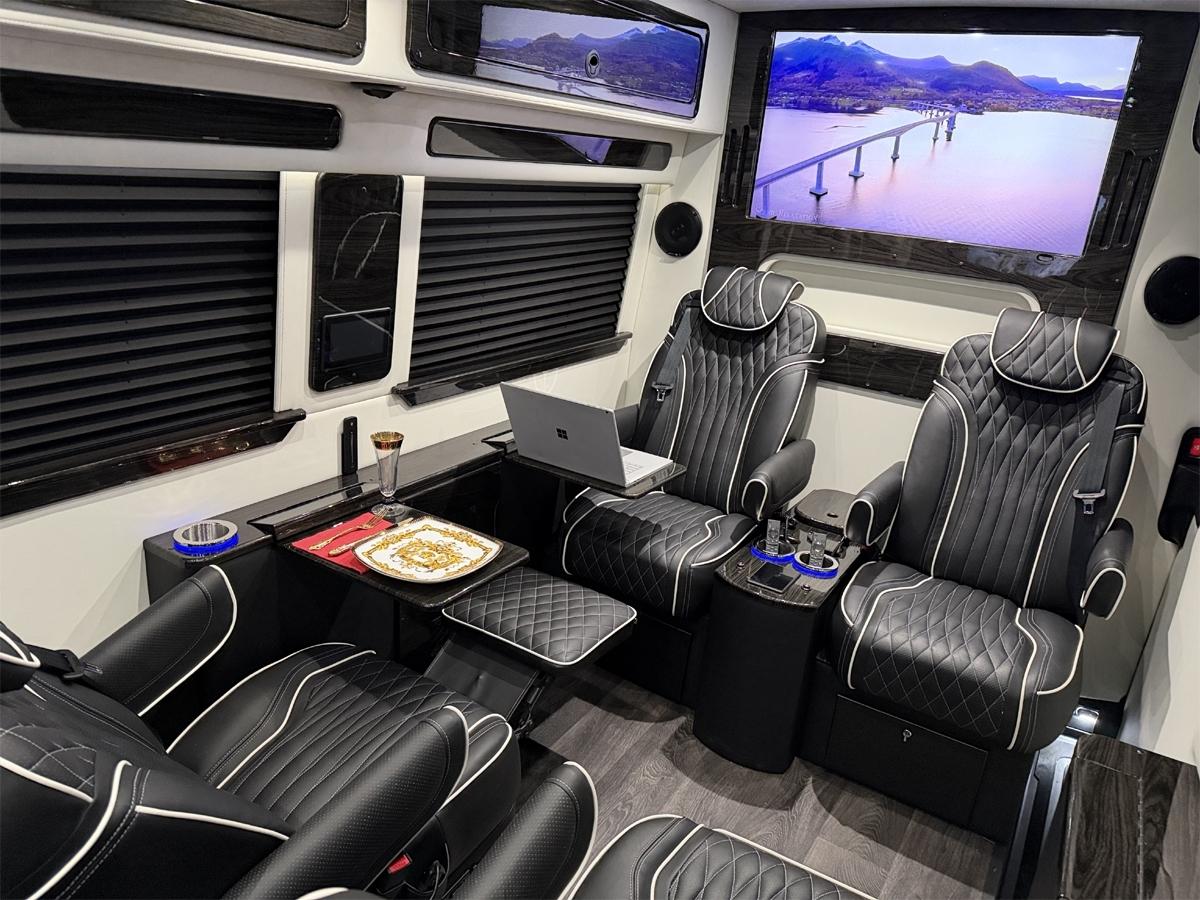 Mercedes-Benz Sprinter 3500 XD 170-in. WB 2025