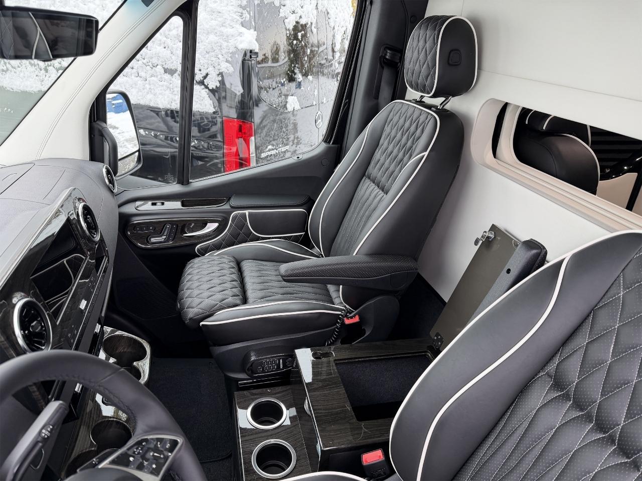 Mercedes-Benz Sprinter 3500 XD 170-in. WB 2025