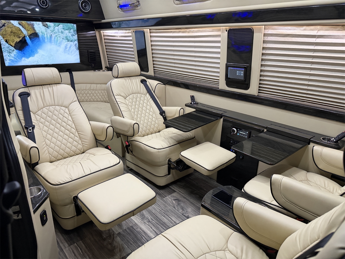 Mercedes-Benz Sprinter 3500 High Roof 170-in. WB 2019