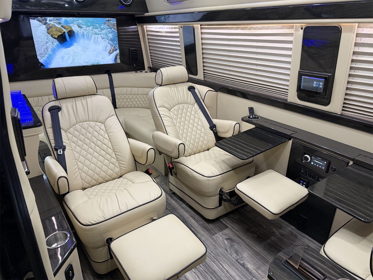 Mercedes-Benz Sprinter 3500 High Roof 170-in. WB 2019