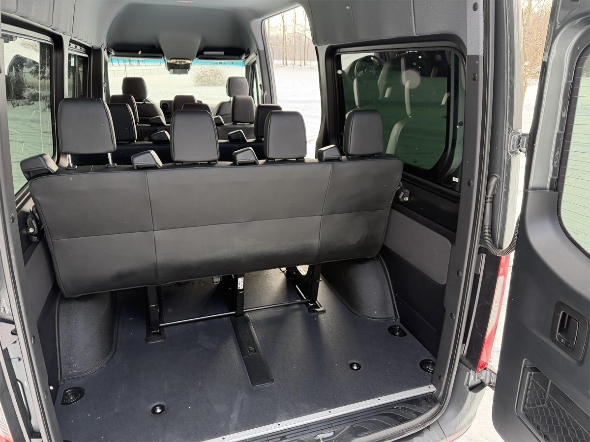 Mercedes-Benz Sprinter 2500 144-in. WB 2019