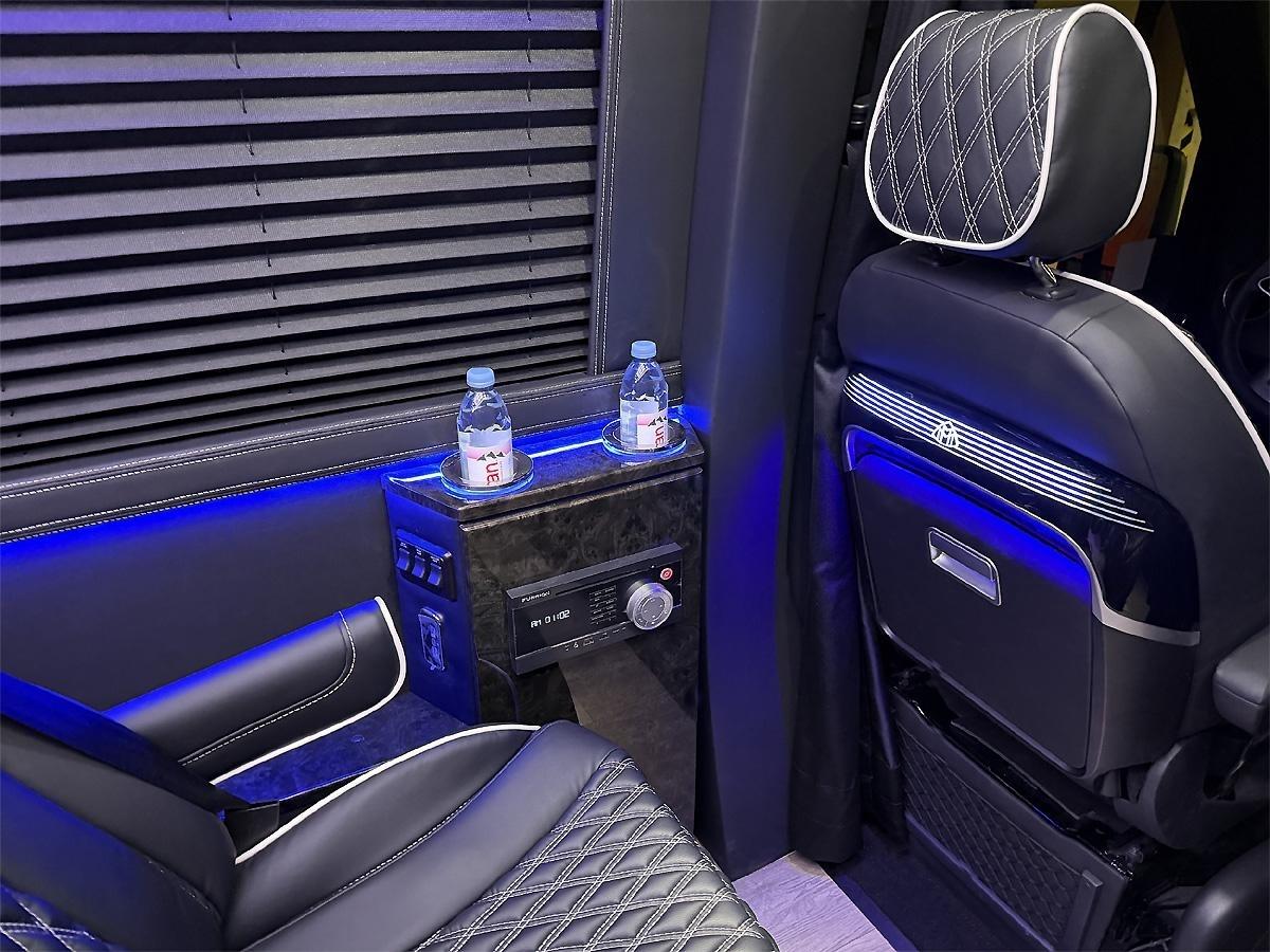 Mercedes-Benz Sprinter 2500 144-in. WB 2026