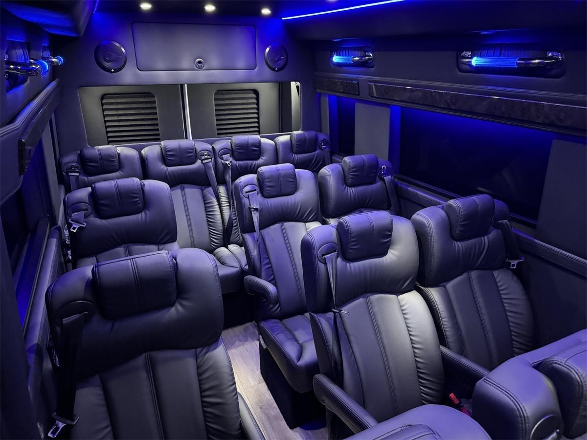 RAM Promaster 3500 High Roof Window Van 2024