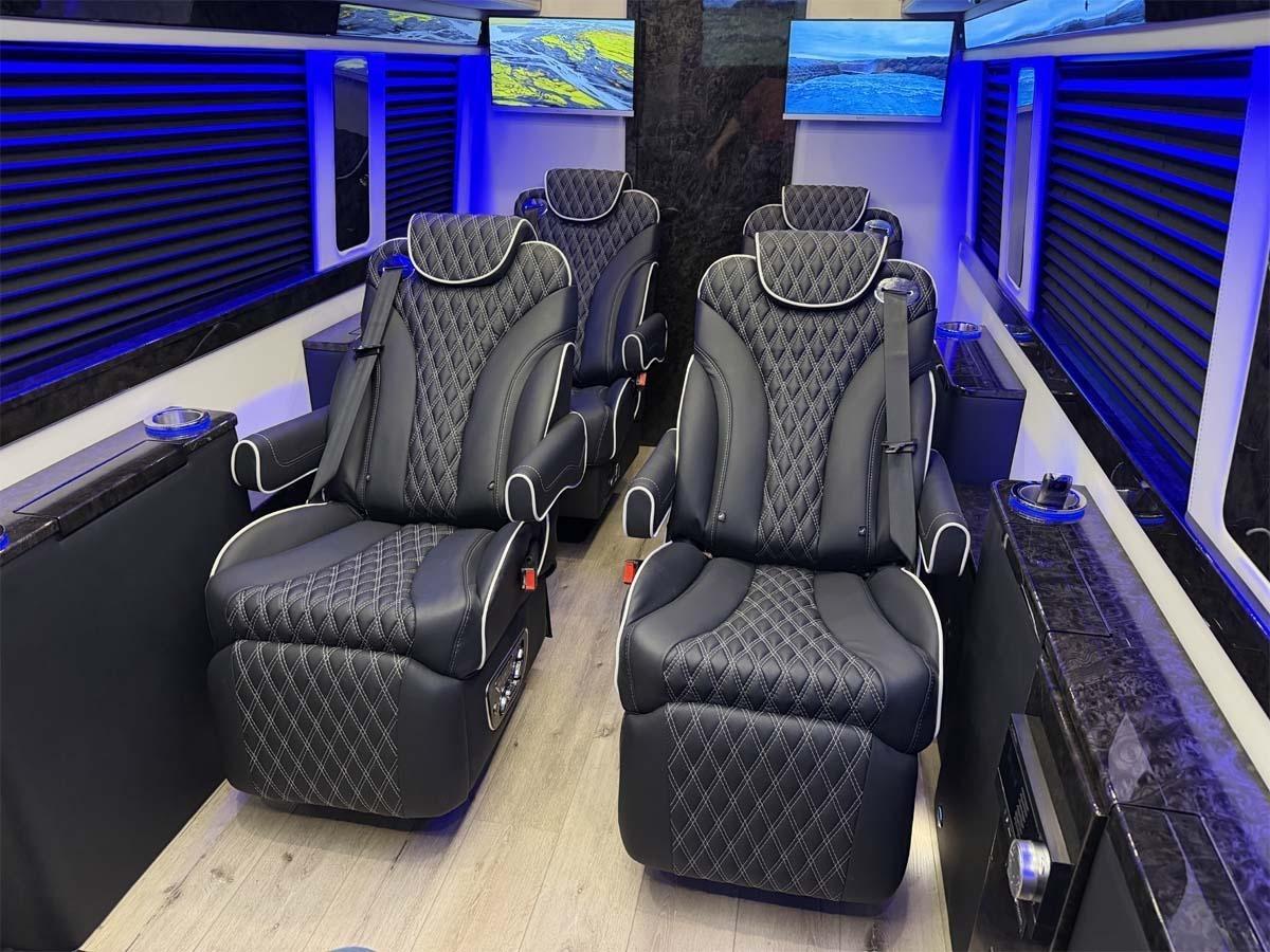 Mercedes-Benz Sprinter 3500 XD 170-in. WB 2024