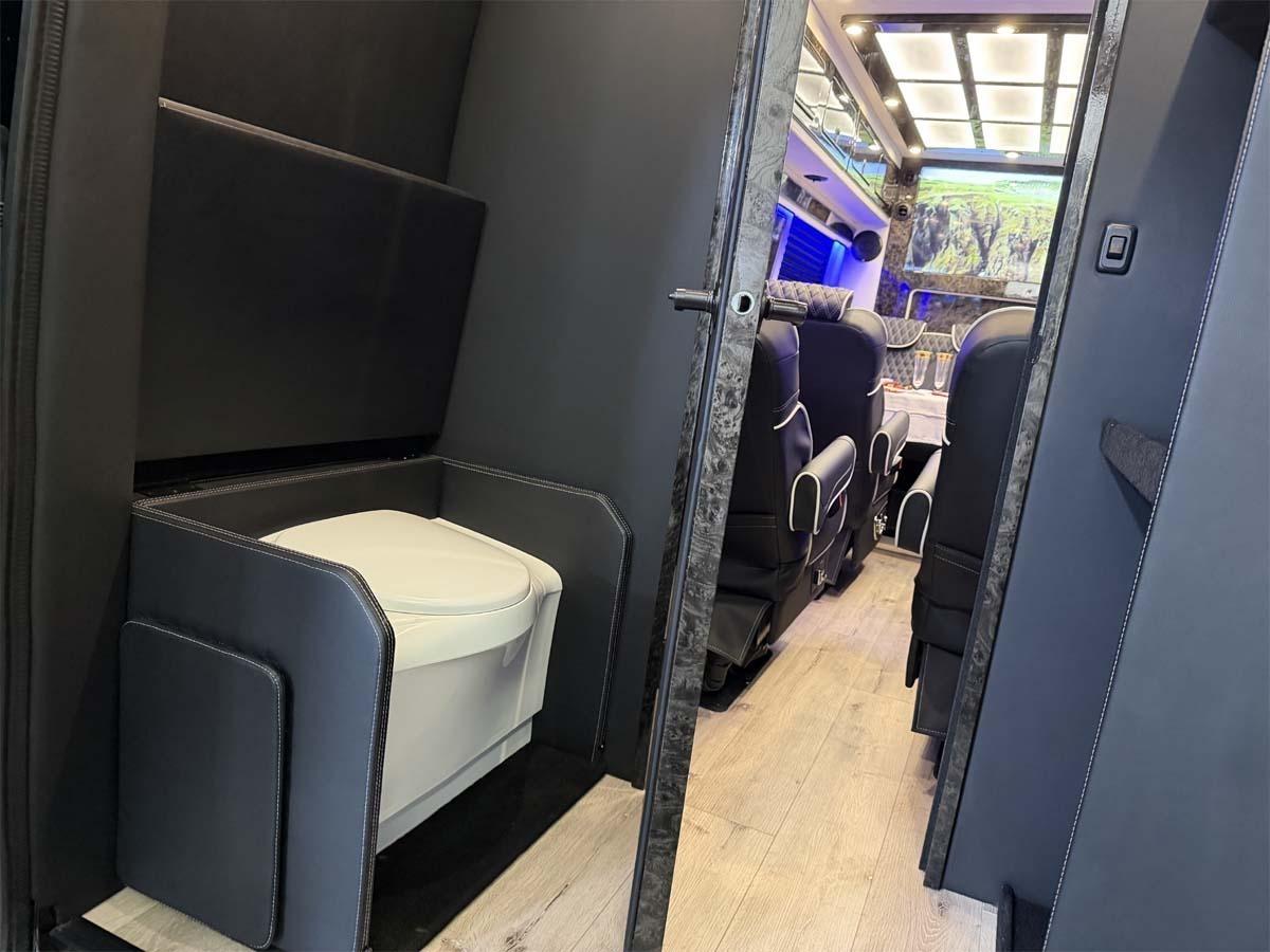 Mercedes-Benz Sprinter 3500 XD 170-in. WB 2024