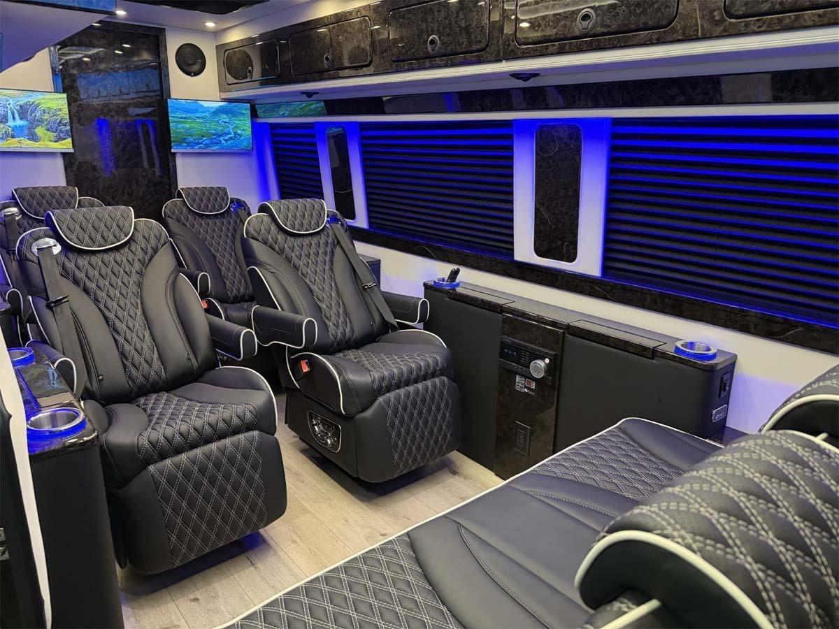 Mercedes-Benz Sprinter 3500 XD 170-in. WB 2024