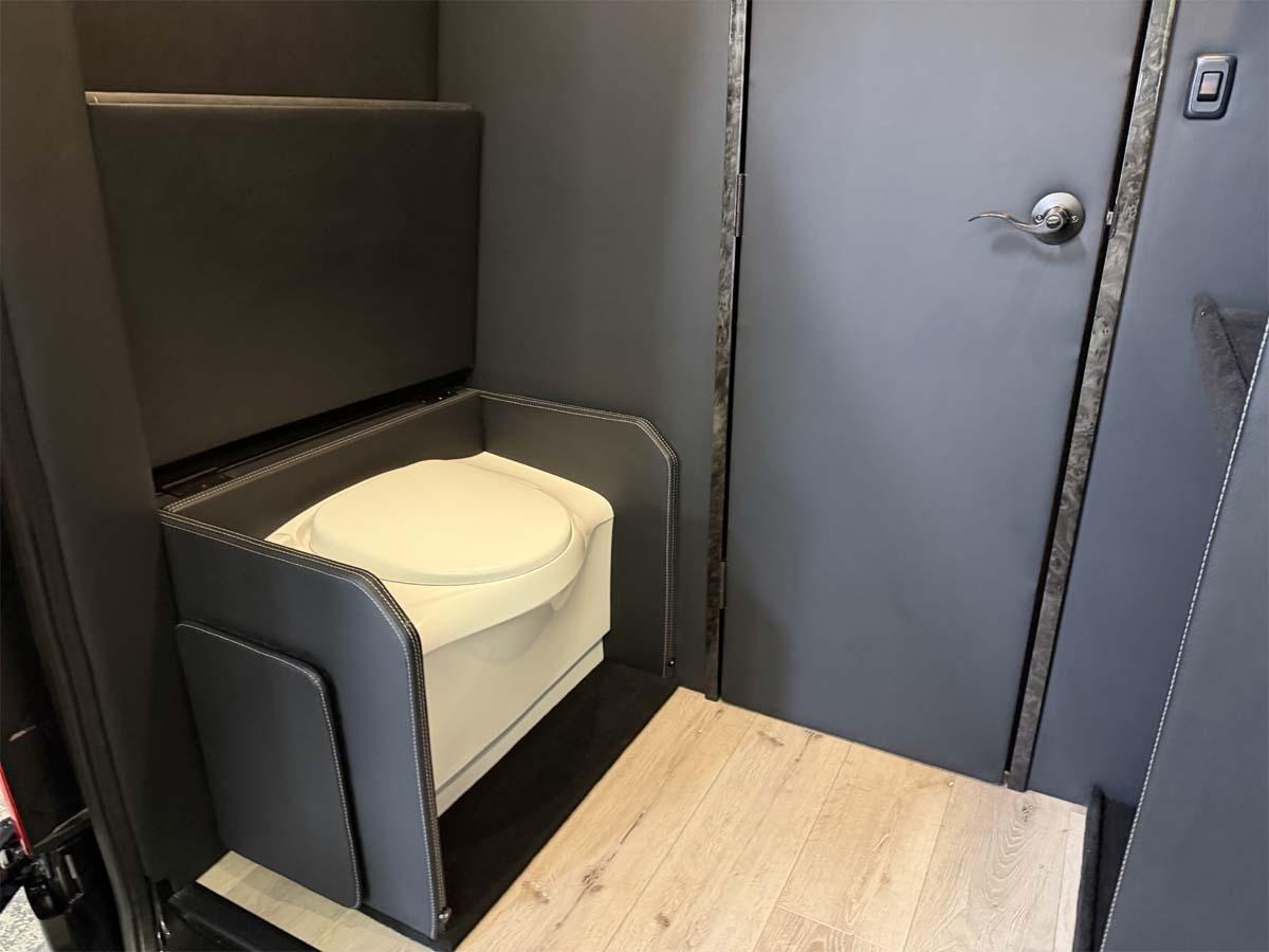 Mercedes-Benz Sprinter 3500 XD 170-in. WB 2024