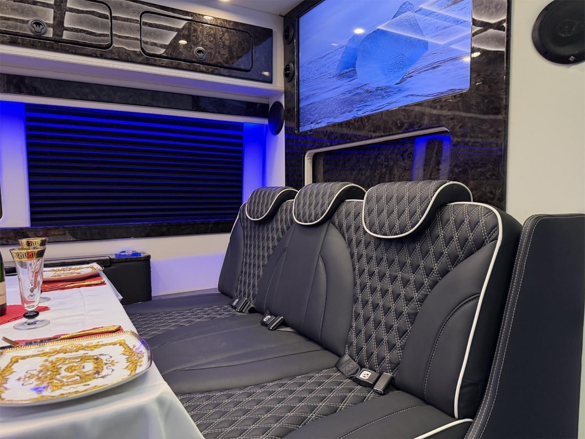 Mercedes-Benz Sprinter 3500 XD 170-in. WB 2024