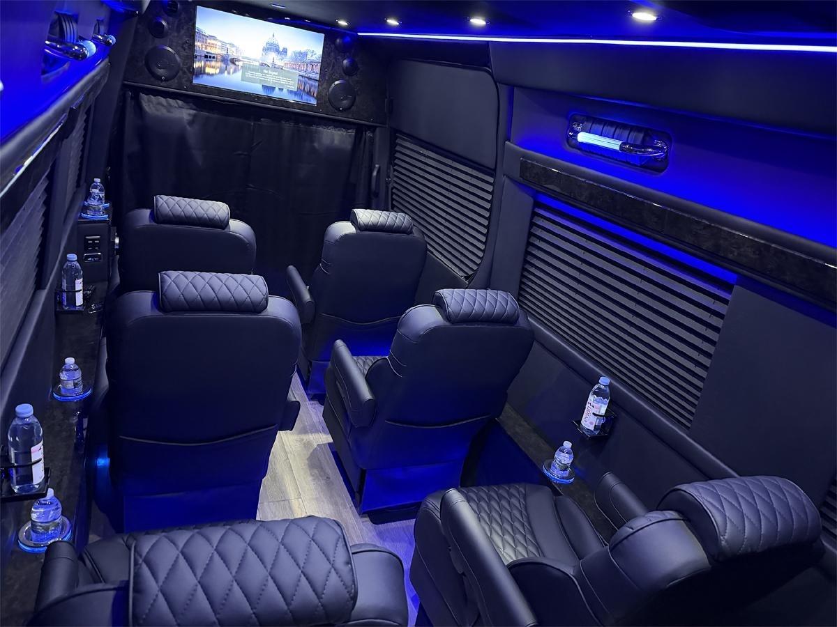 Mercedes-Benz Sprinter 3500 XD 170-in. WB 2024