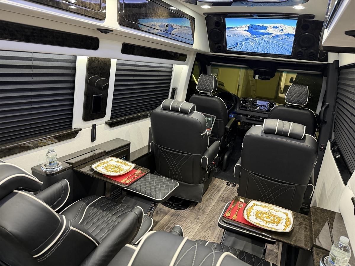 Mercedes-Benz Sprinter 3500 XD 170-in. WB 2024