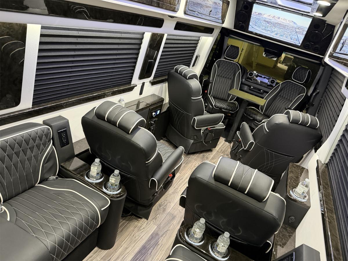 Mercedes-Benz Sprinter 3500 XD 170-in. WB 2024