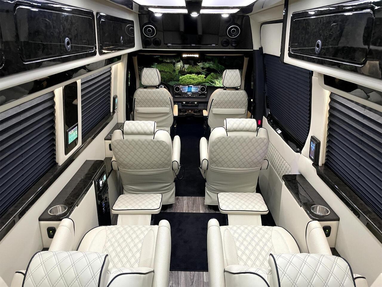 Mercedes-Benz Sprinter 3500 XD 170-in. WB 2024