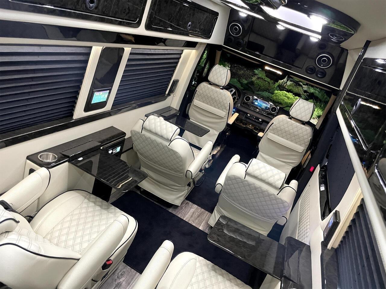 Mercedes-Benz Sprinter 3500 XD 170-in. WB 2024