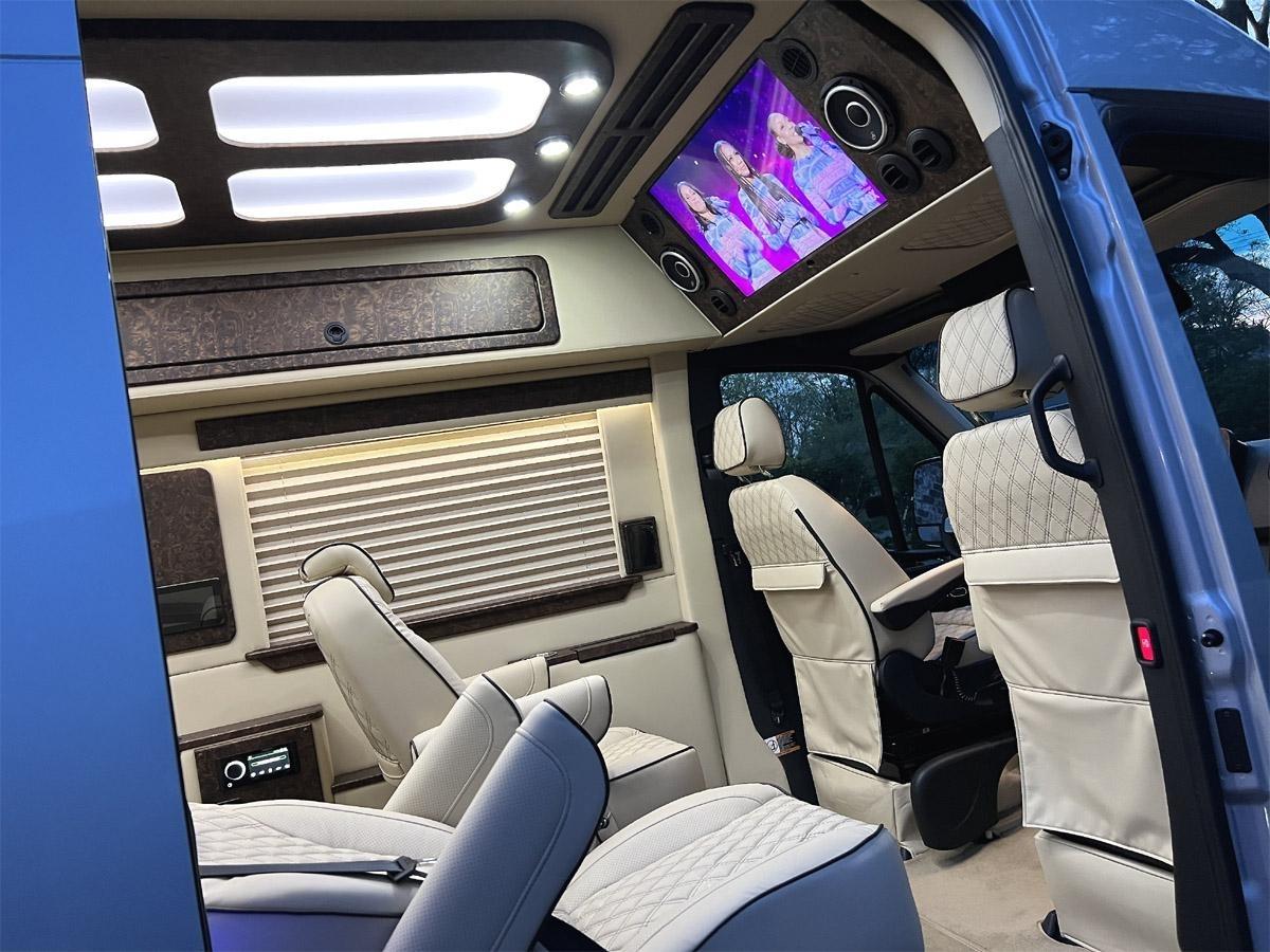 Mercedes-Benz Sprinter 3500 XD 170-in. WB 2024