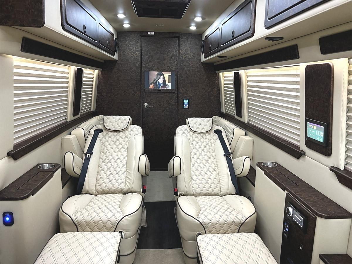 Mercedes-Benz Sprinter 3500 XD 170-in. WB 2024