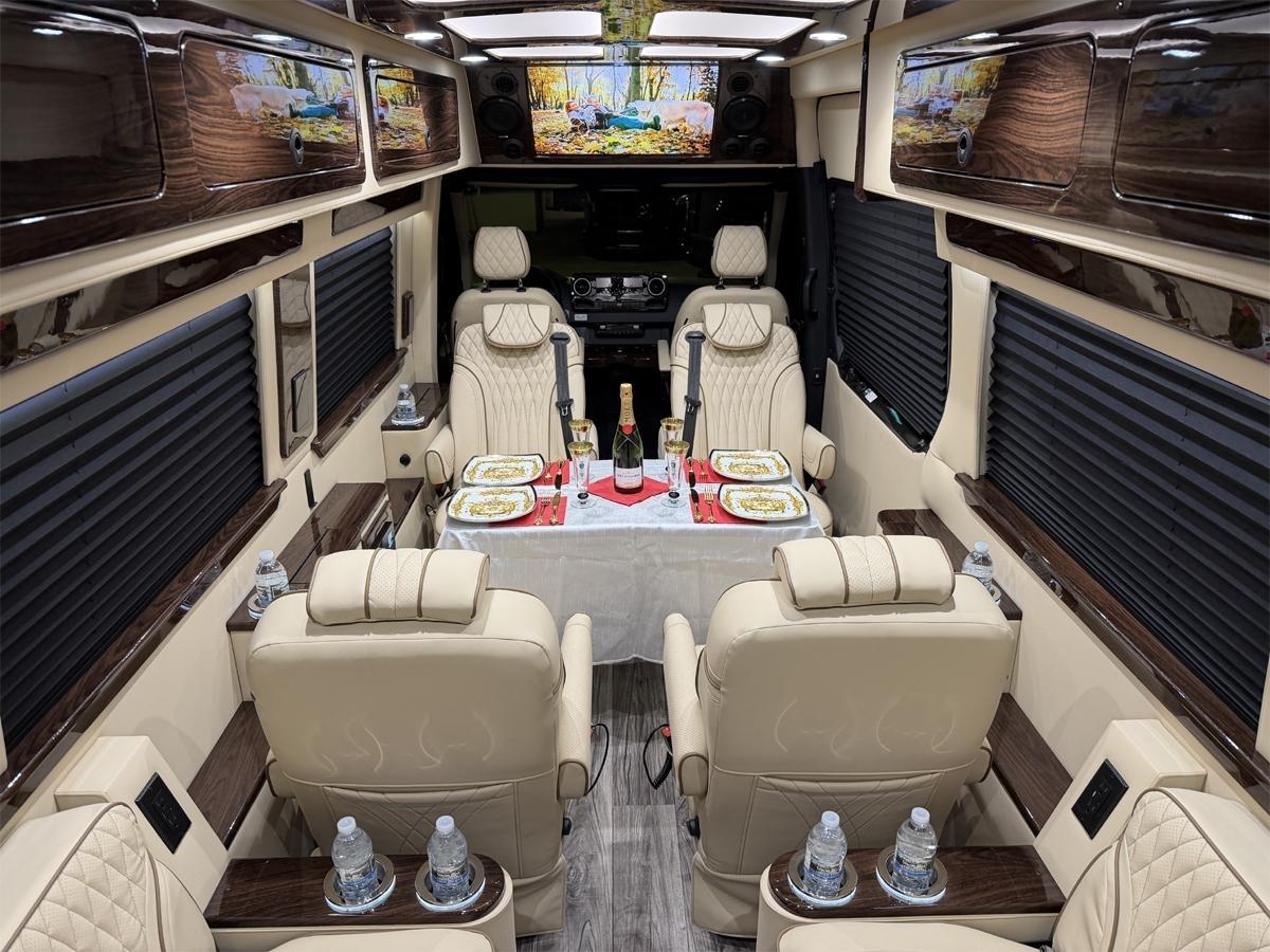 Mercedes-Benz Sprinter 3500 XD 170-in. WB 2024