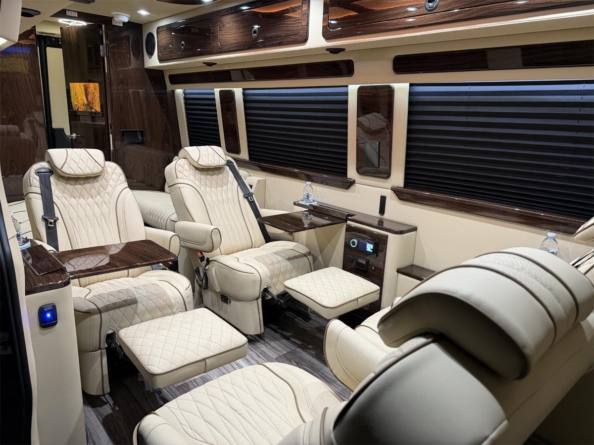 Mercedes-Benz Sprinter 3500 XD 170-in. WB 2024