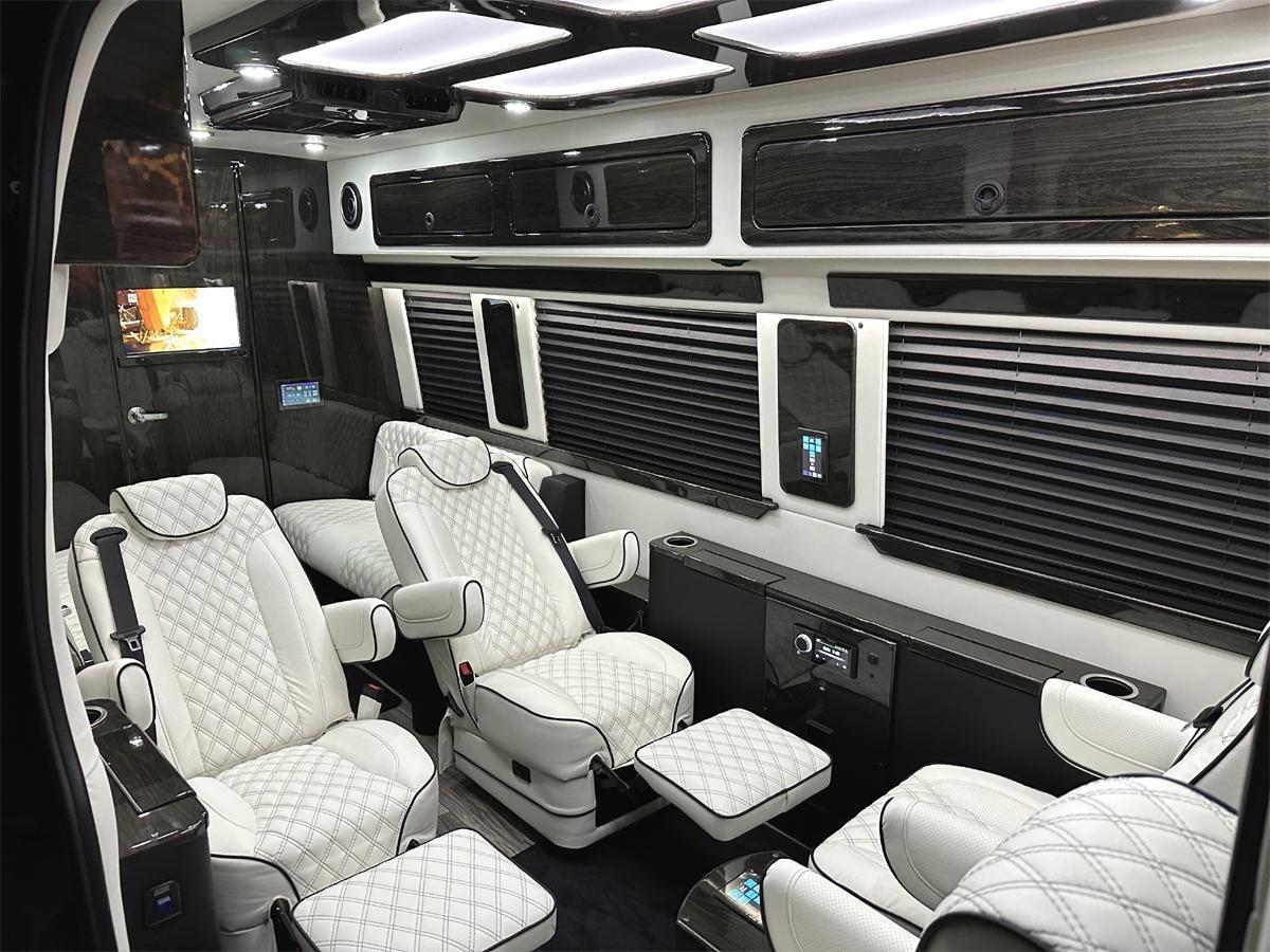 Mercedes-Benz Sprinter 3500 XD 170-in. WB 2024