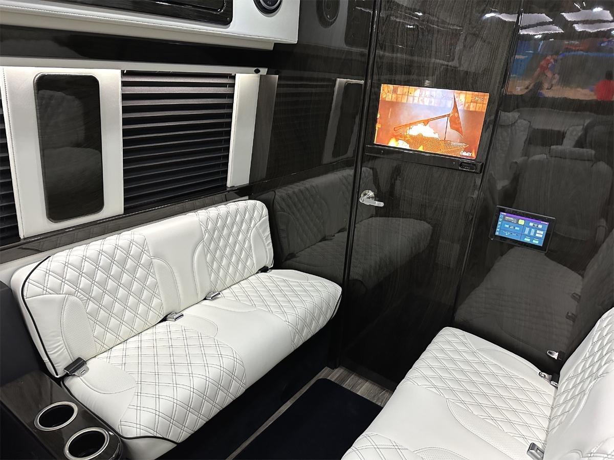 Mercedes-Benz Sprinter 3500 XD 170-in. WB 2024