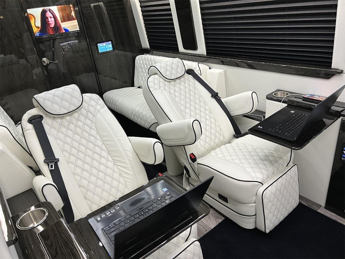 Mercedes-Benz Sprinter 3500 XD 170-in. WB 2024