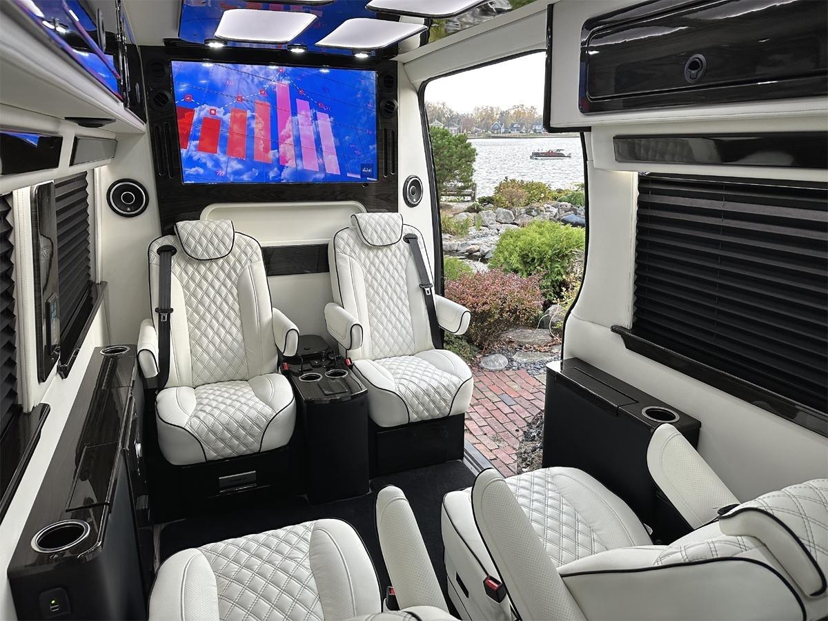 Mercedes-Benz Sprinter 3500 XD 170-in. WB 2024