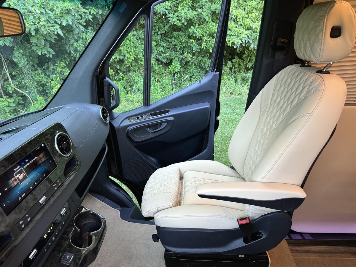 Mercedes-Benz Sprinter 3500 XD 170-in. WB 2024