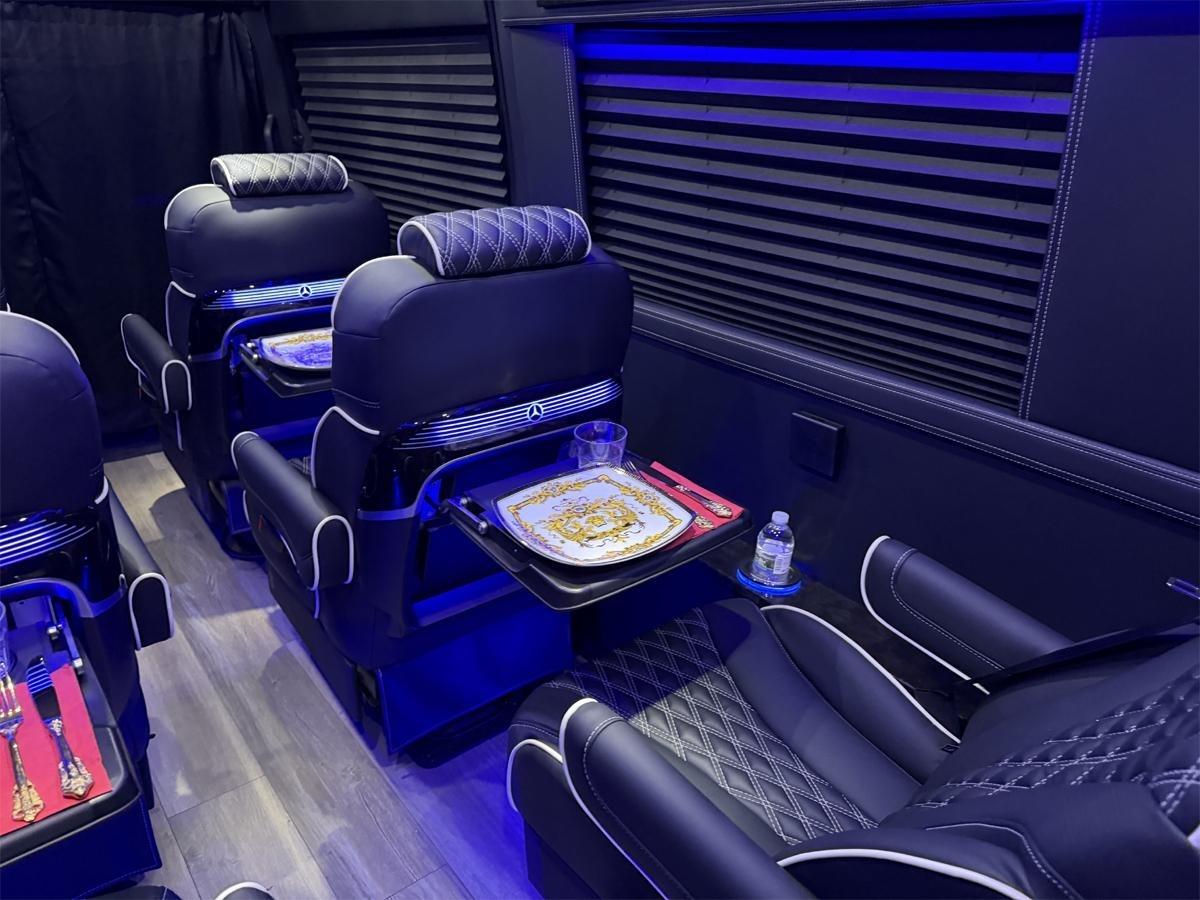 Mercedes-Benz Sprinter 3500 XD 170-in. WB 2024