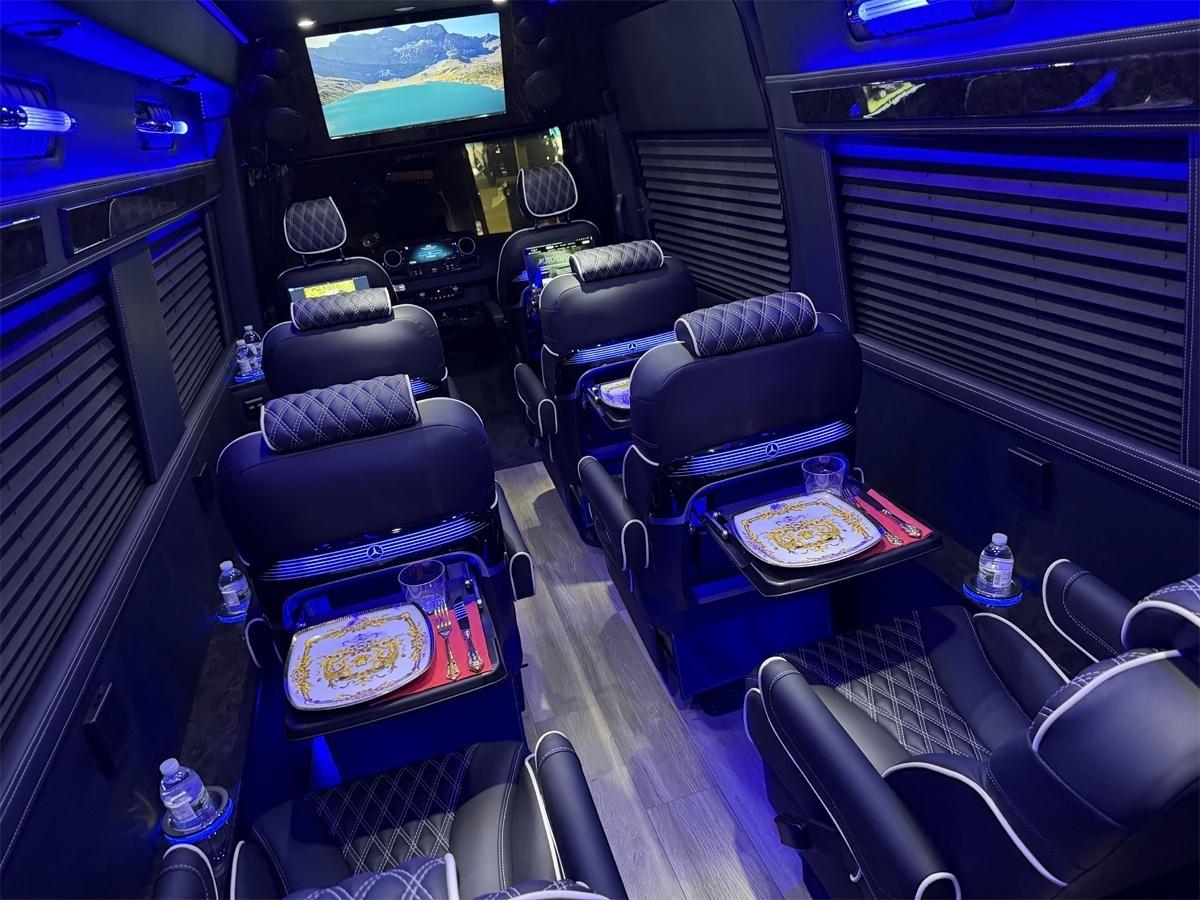Mercedes-Benz Sprinter 3500 XD 170-in. WB 2024