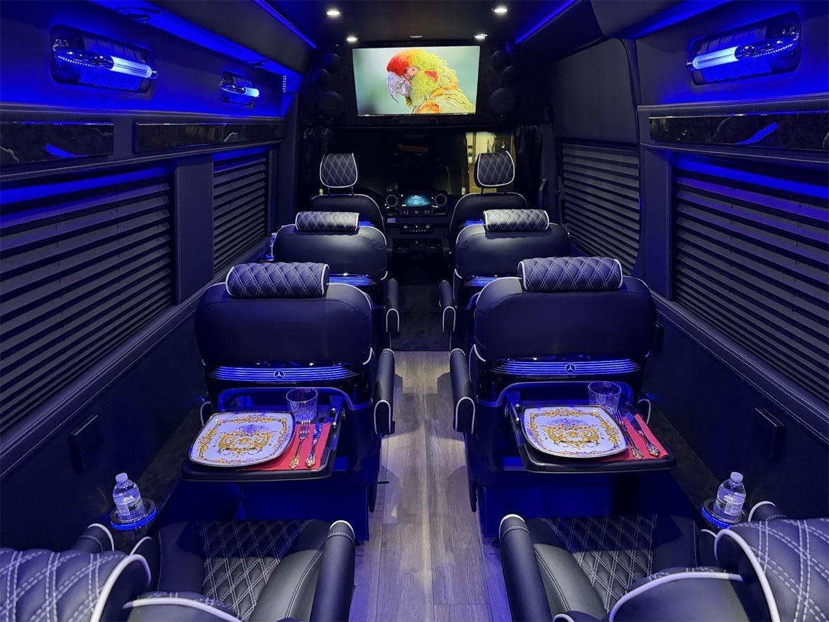 Mercedes-Benz Sprinter 3500 XD 170-in. WB 2024