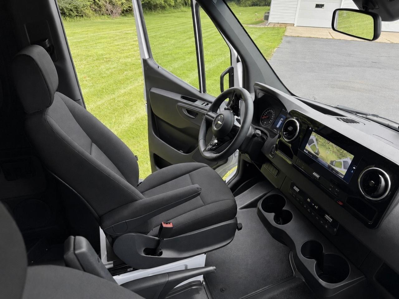 Mercedes-Benz Sprinter 2500 170-in. WB 2026