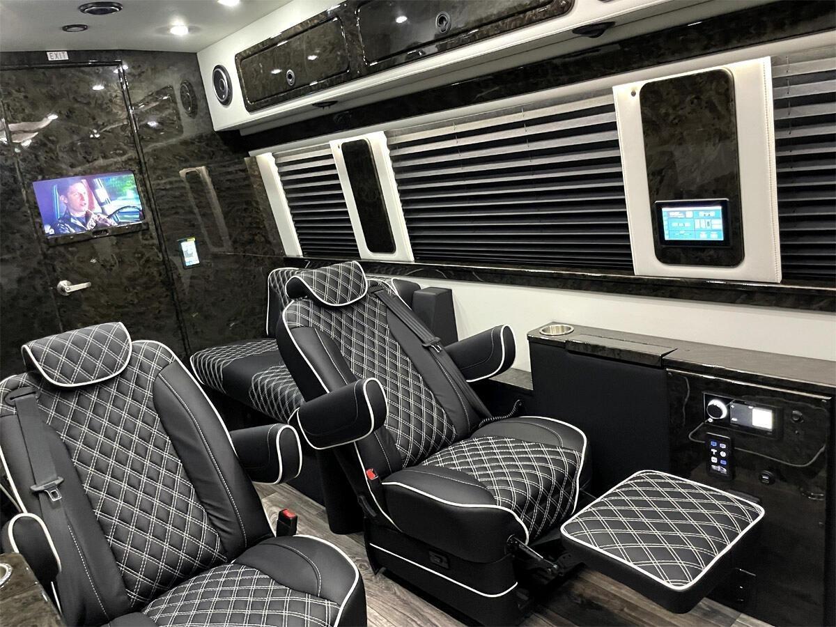 Mercedes-Benz Sprinter 3500 XD 170-in. WB 2024