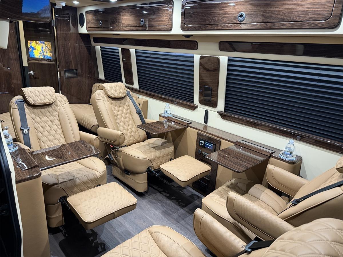 Mercedes-Benz Sprinter 3500 XD 170-in. WB 2024