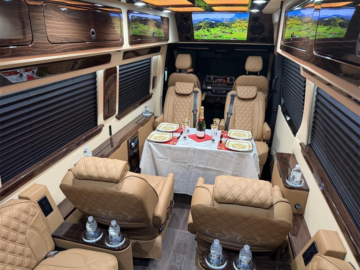 Mercedes-Benz Sprinter 3500 XD 170-in. WB 2024