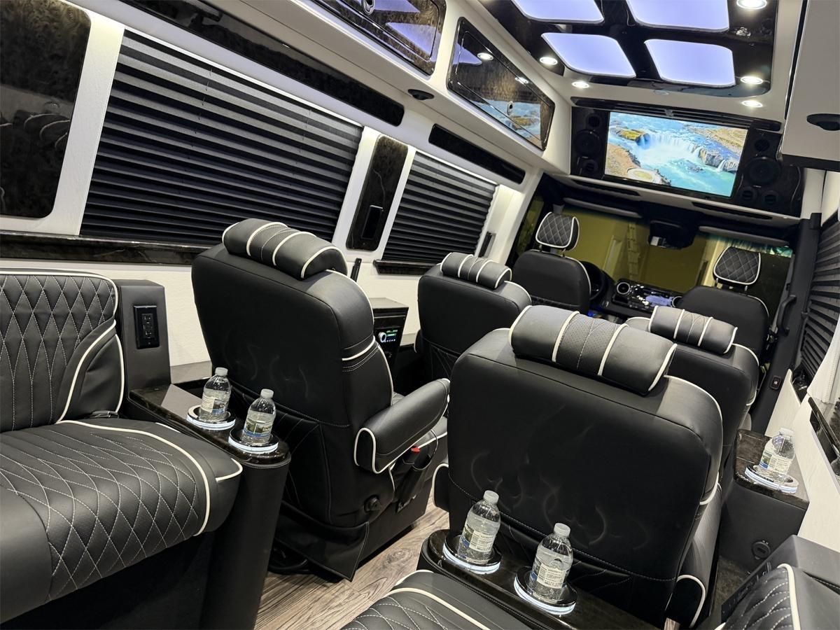 Mercedes-Benz Sprinter 3500 XD 170-in. WB 2024