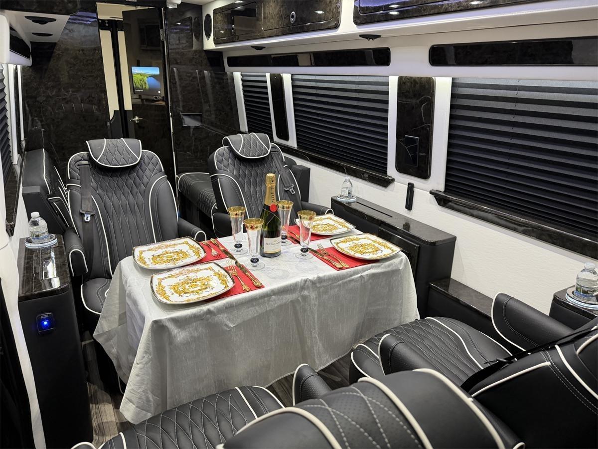 Mercedes-Benz Sprinter 3500 XD 170-in. WB 2024