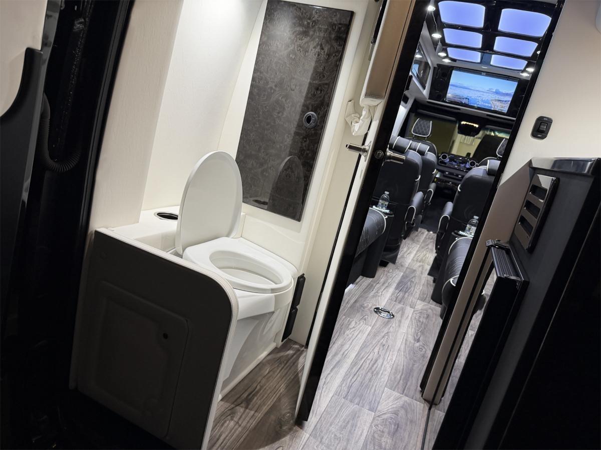 Mercedes-Benz Sprinter 3500 XD 170-in. WB 2024