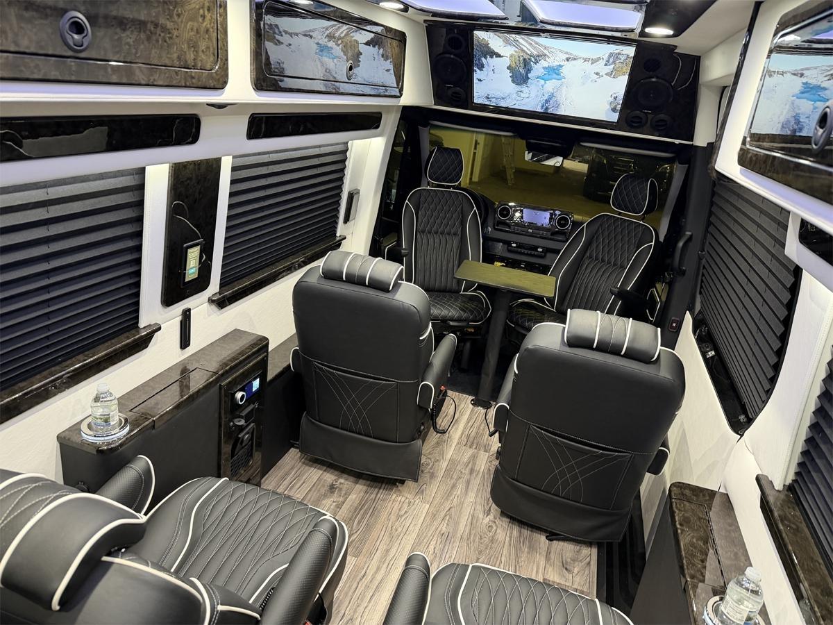 Mercedes-Benz Sprinter 3500 XD 170-in. WB 2024