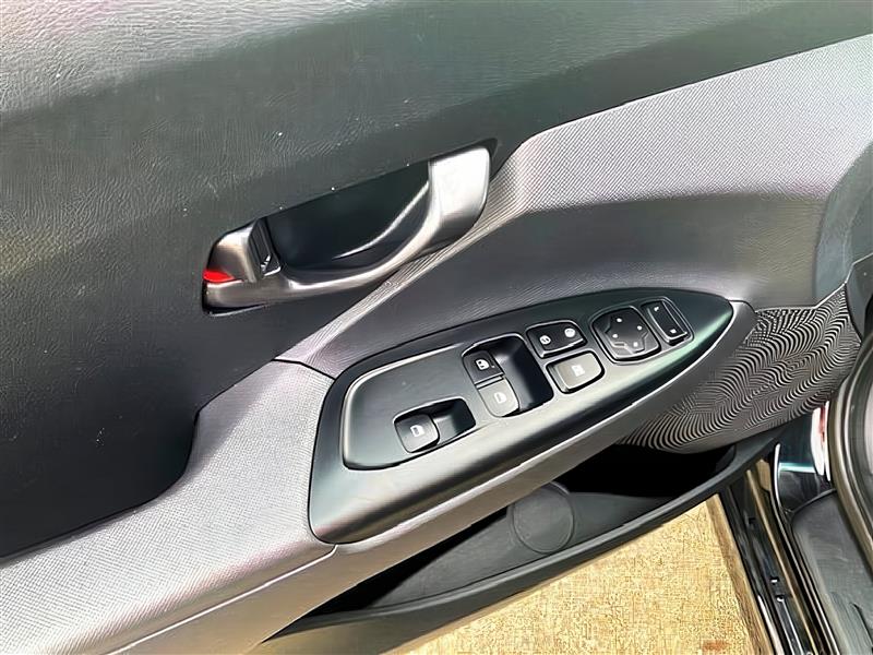 Hyundai Veloster 2.0 Premium 6A 2019