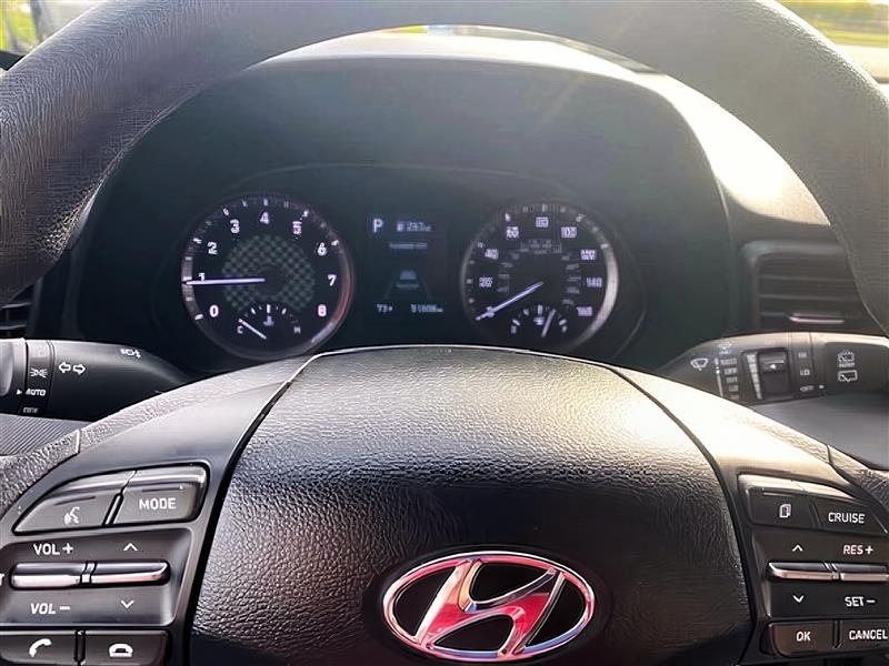 Hyundai Veloster 2.0 Premium 6A 2019